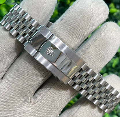 ROLEX DATEJUST JUBILÈE SILVER DIAL
